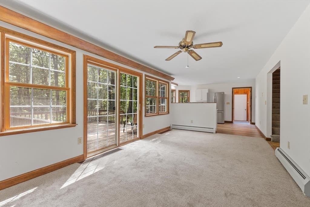 686 Scott Rd, Fitchburg MA 01420 photo 7