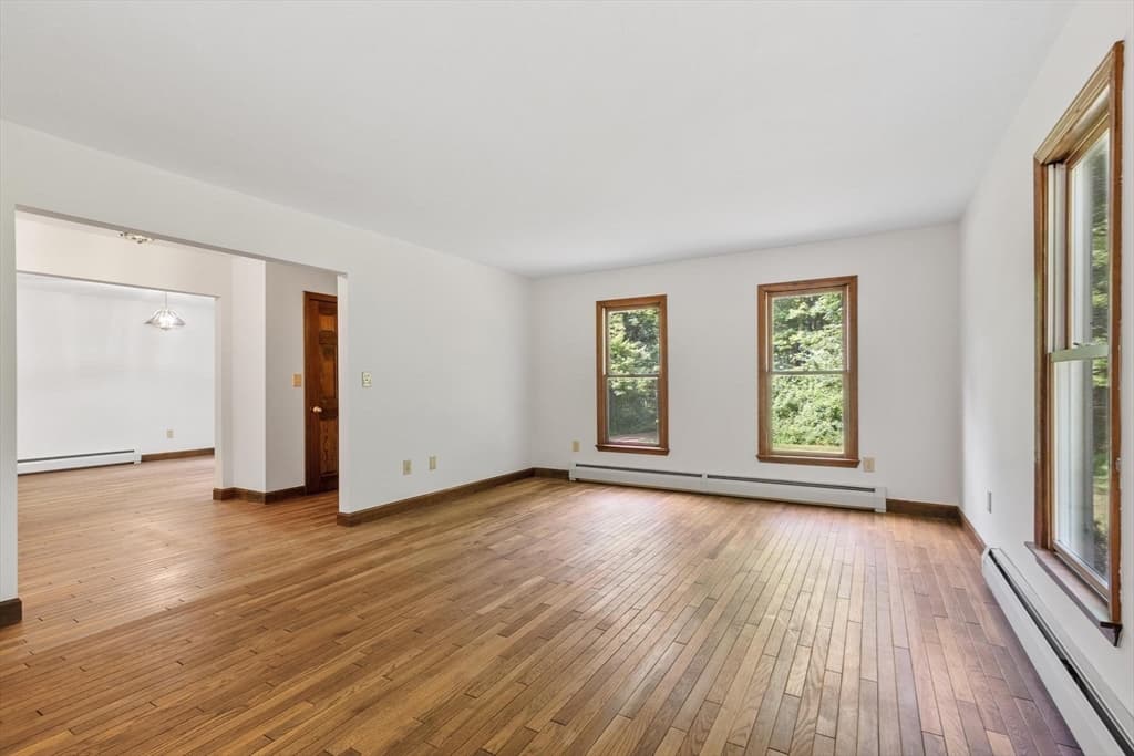 686 Scott Rd, Fitchburg MA 01420 photo 10