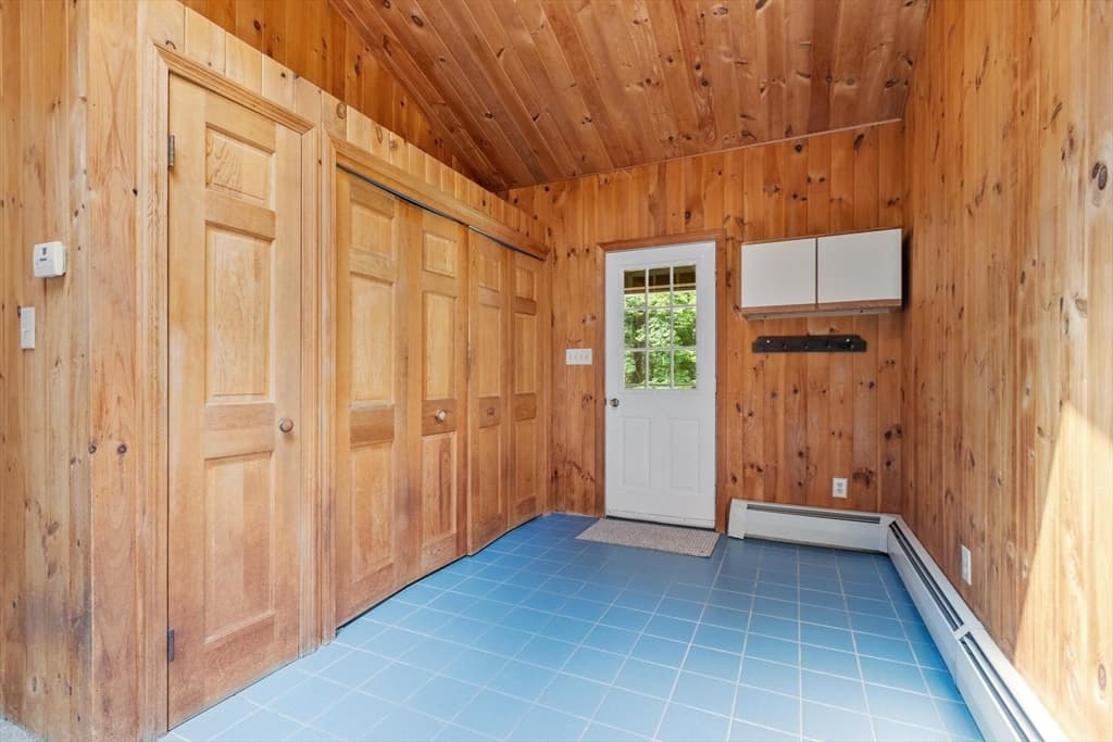 686 Scott Rd, Fitchburg MA 01420 photo 18