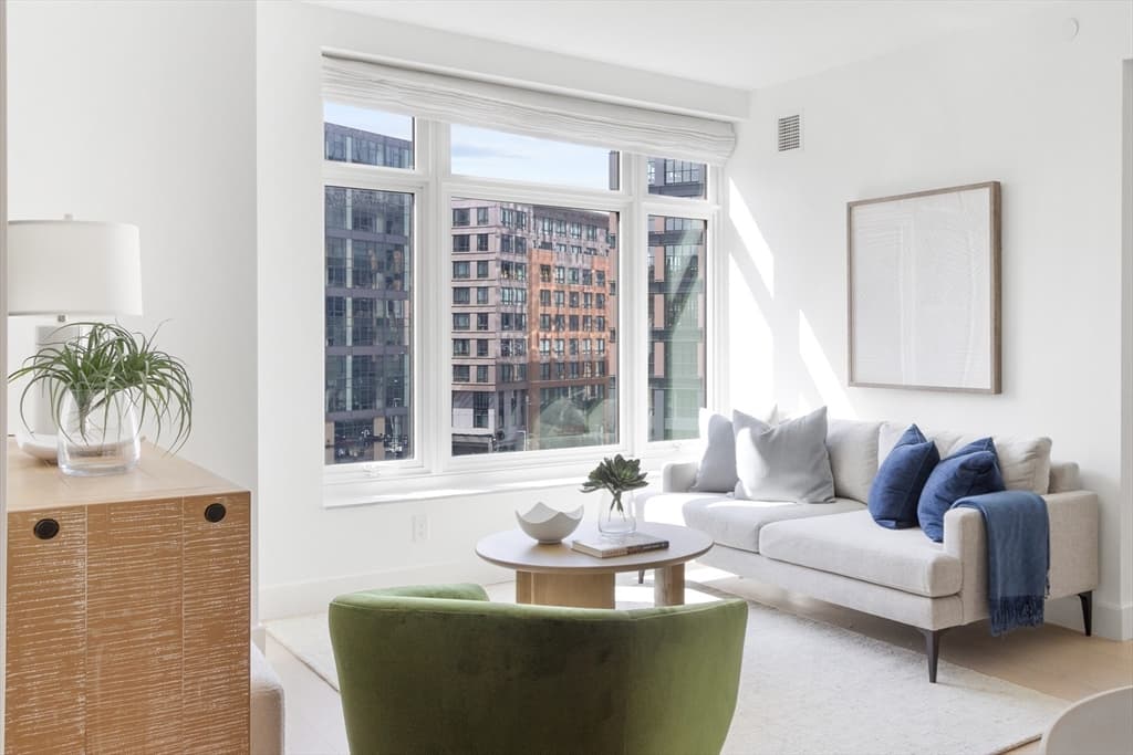 100 Lovejoy Wharf # C, Boston MA 02114 photo 6