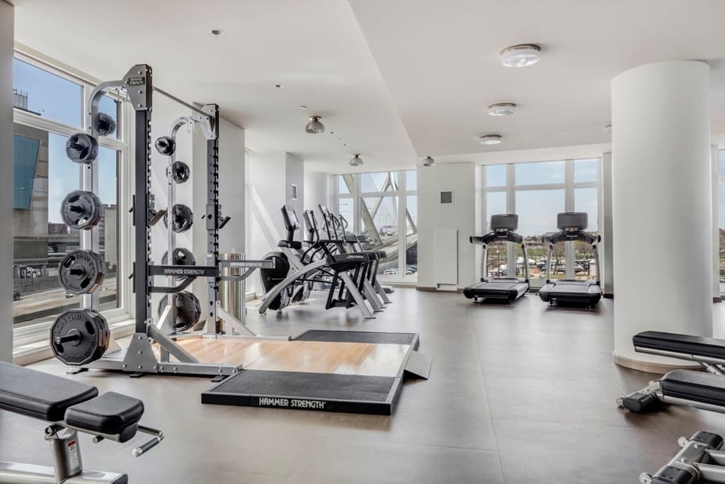 100 Lovejoy Wharf # C, Boston MA 02114 photo 22