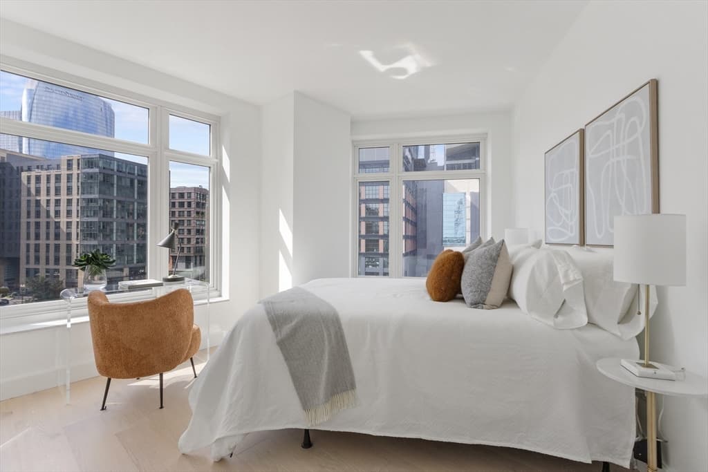 100 Lovejoy Wharf # C, Boston MA 02114 photo 9
