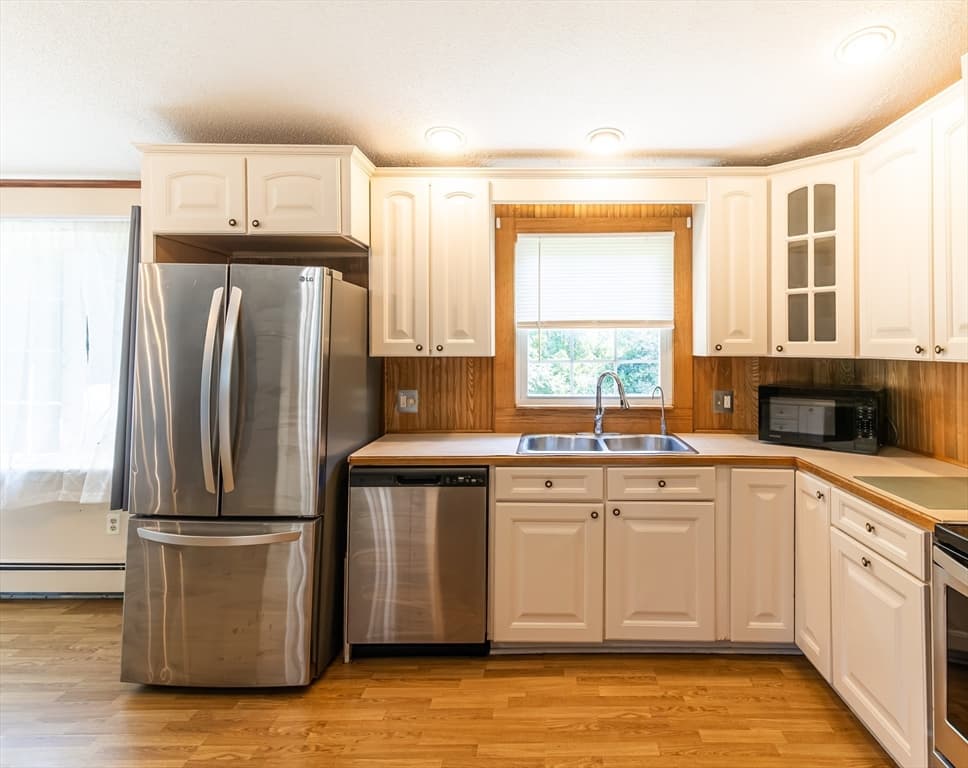 Single Family Residence at 1 Raymond Street, Dudley MA 01571, Dudley, photo 9 of 42