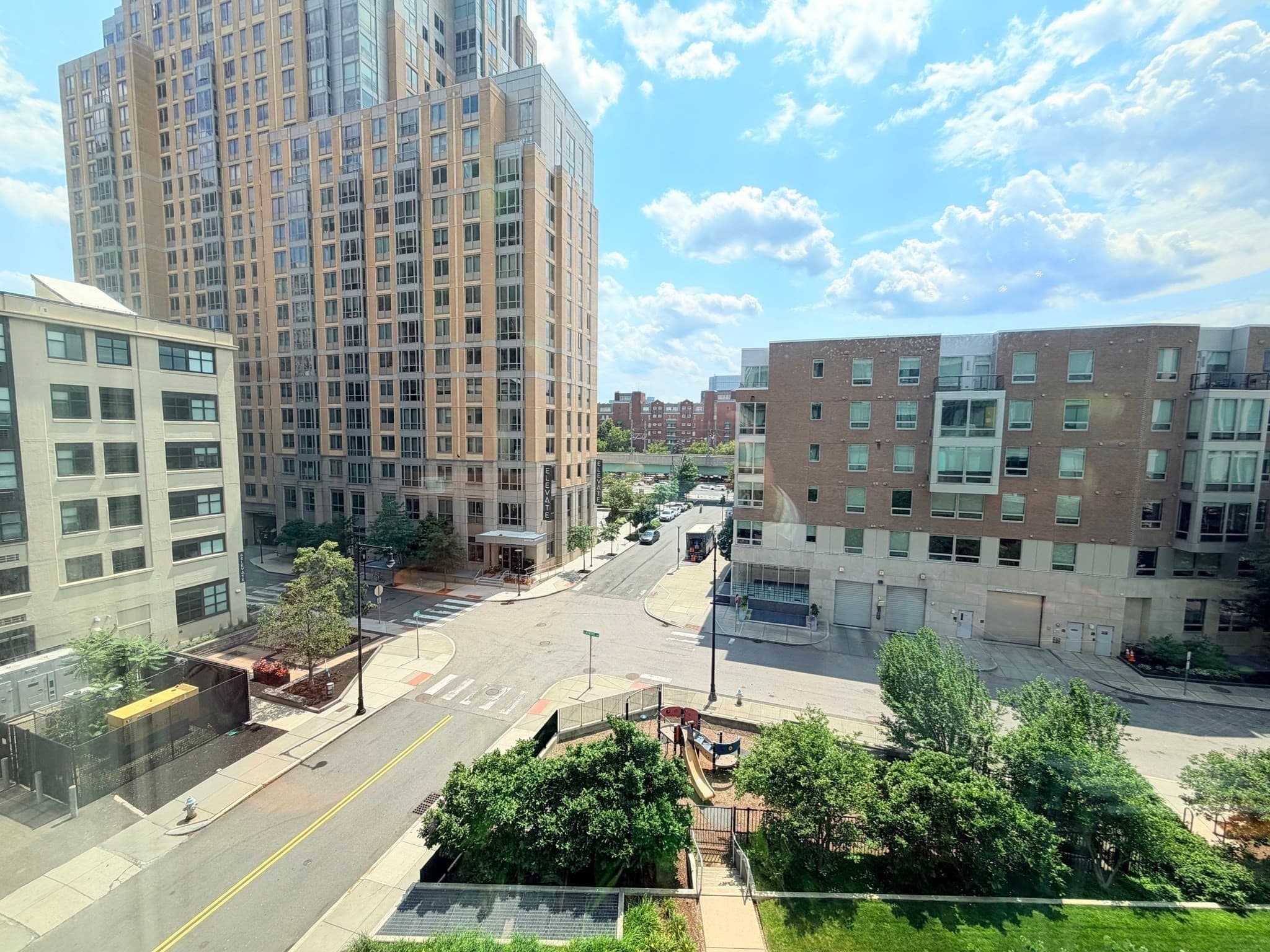 Condominium at 2 Earhart # 524, Cambridge MA 02141, Cambridge, photo 15 of 31