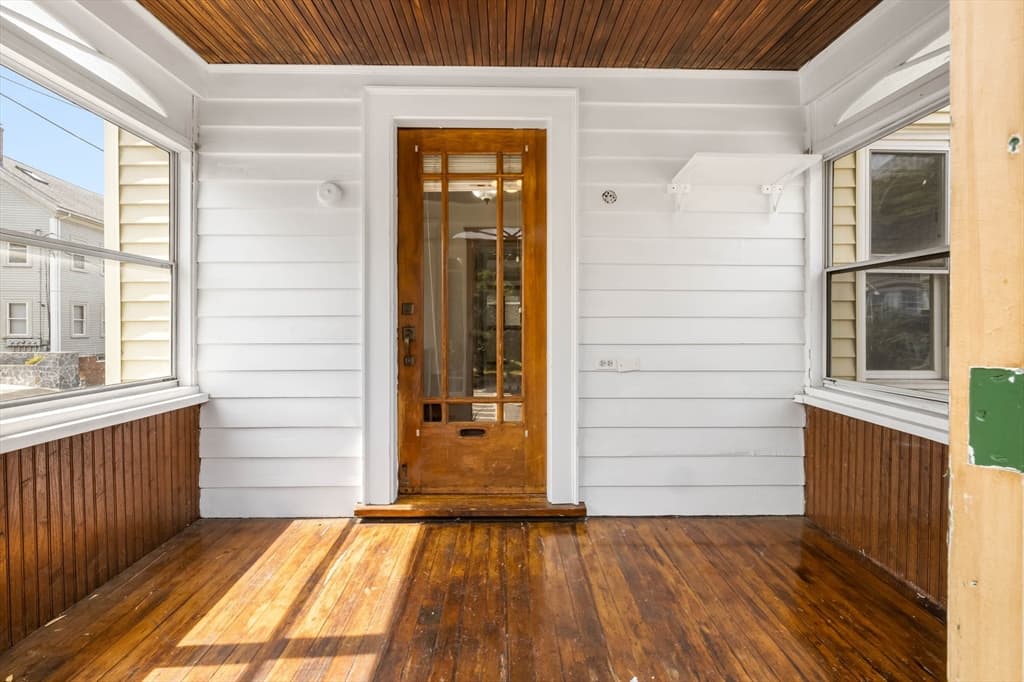 616 Adams St, Quincy MA 02169 photo 5