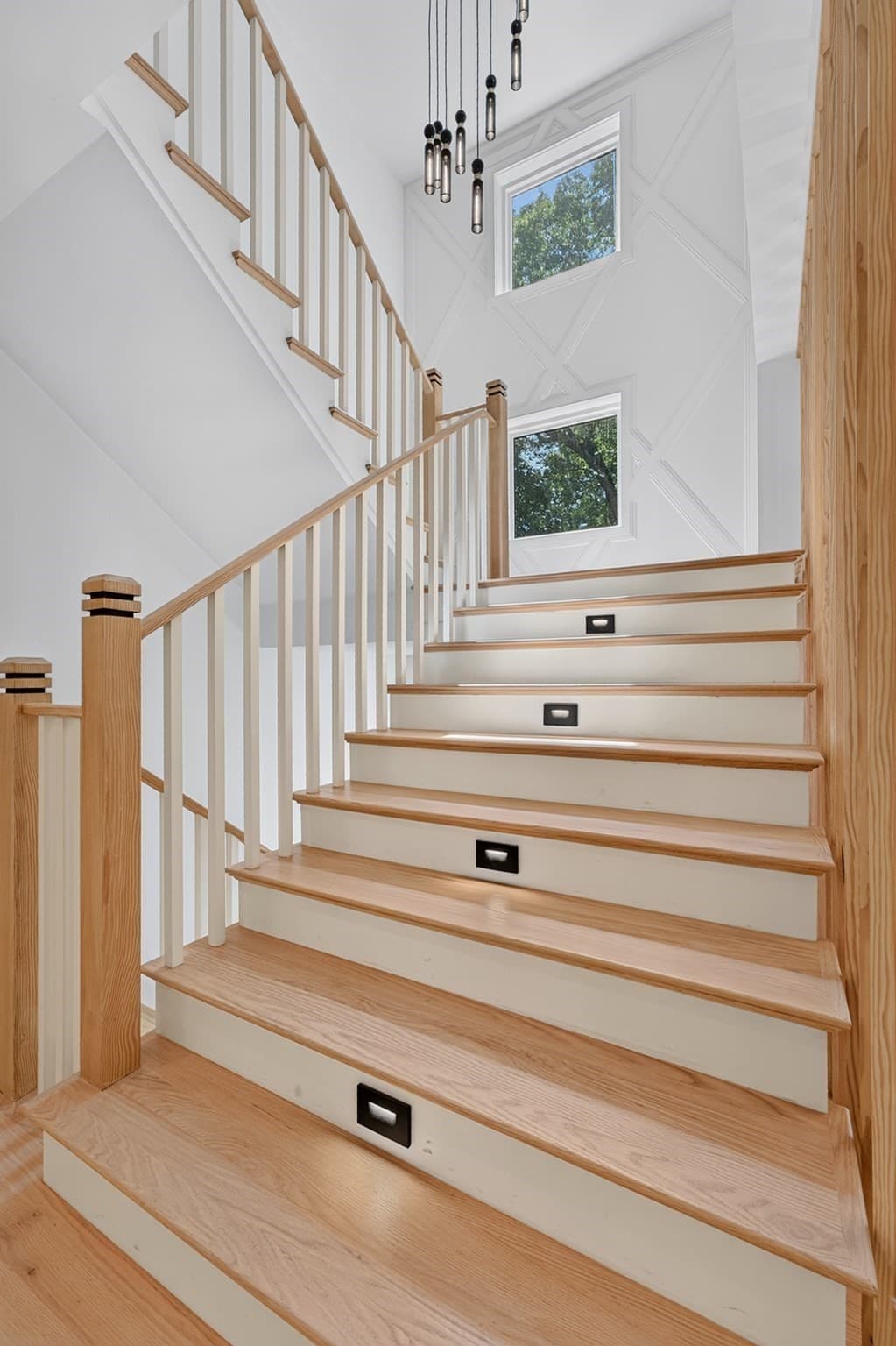 Single Family Residence at 23 Lantern Ln, Arlington MA 02474, Arlington, photo 7 of 42