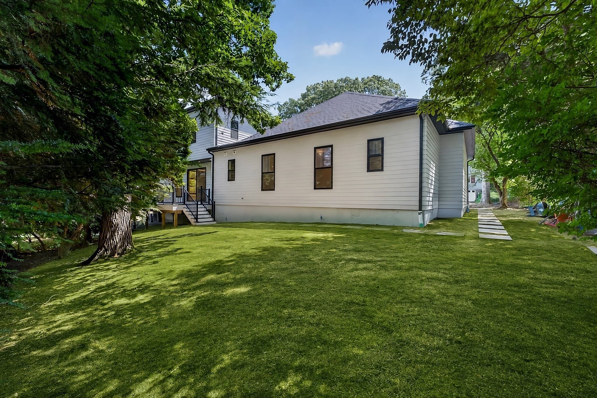 Single Family Residence at 23 Lantern Ln, Arlington MA 02474, Arlington, photo 9 of 42