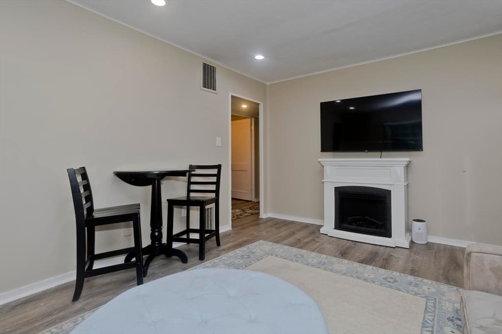 29 Lawnwood Ave, Longmeadow MA 01106 photo 6