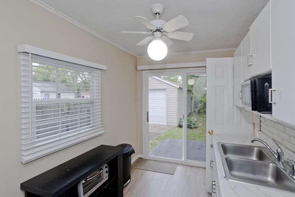 29 Lawnwood Ave, Longmeadow MA 01106 photo 7