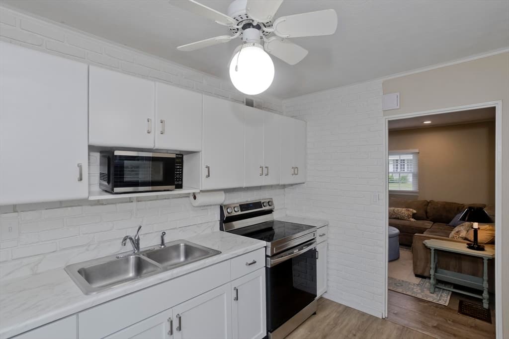 29 Lawnwood Ave, Longmeadow MA 01106 photo 8