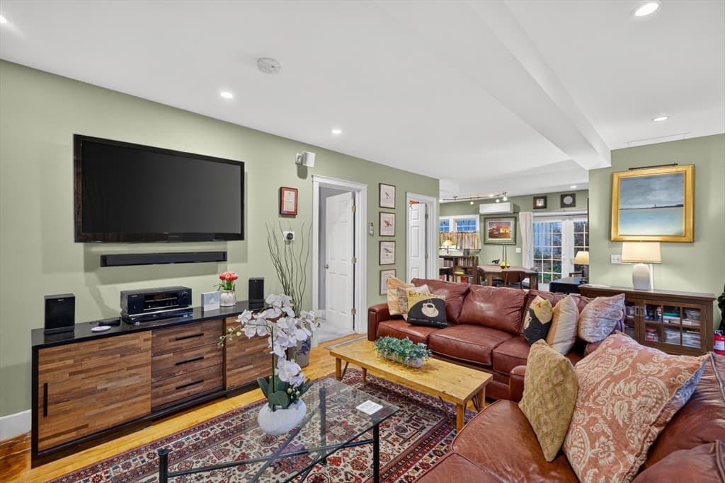 10 Snows Lane Unit 1B, Provincetown MA 02657 photo 10
