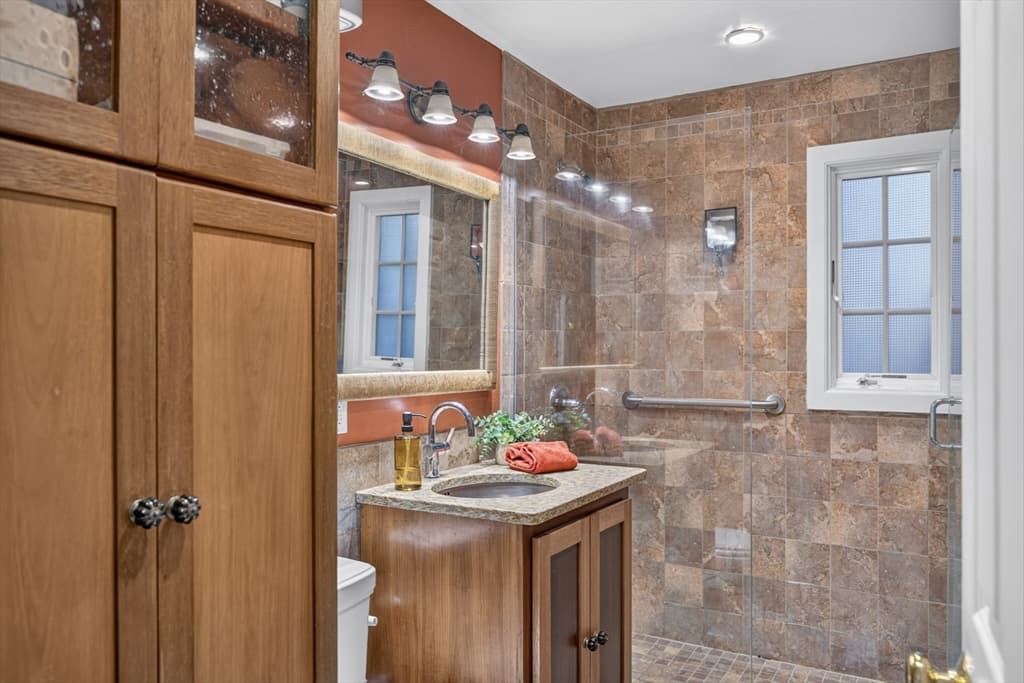 10 Snows Lane Unit 1B, Provincetown MA 02657 photo 21