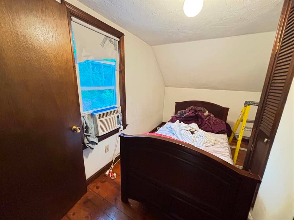 68 Mccarthy Ave, Leicester MA 01611 photo 8