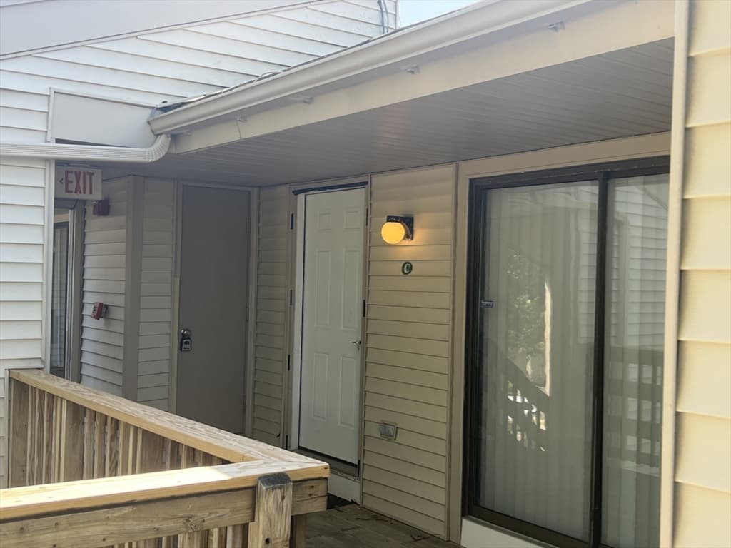 800 Bearses Way, Barnstable MA 02601 photo 26
