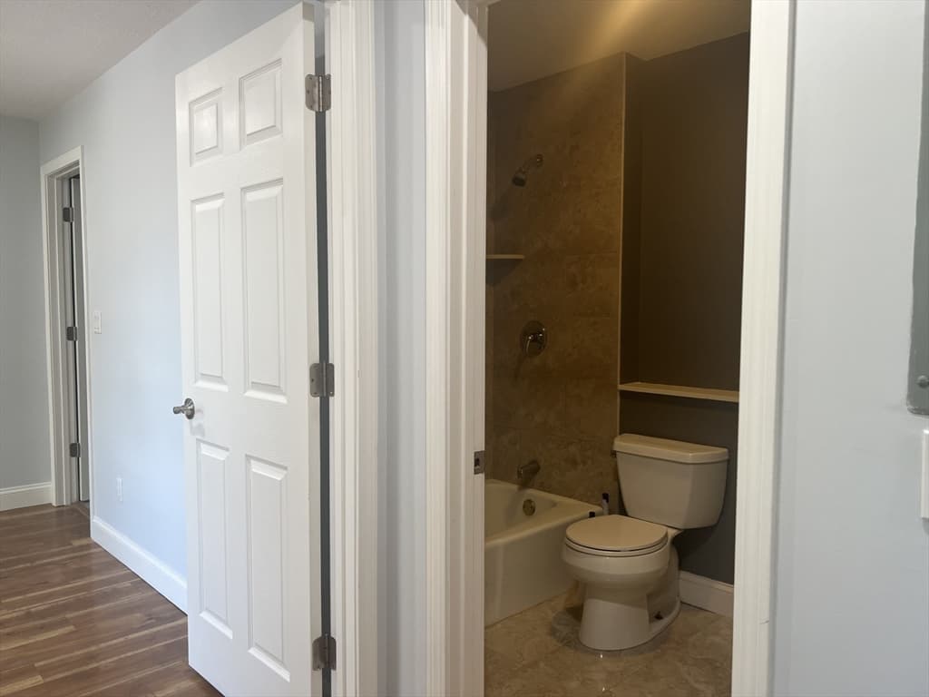 800 Bearses Way, Barnstable MA 02601 photo 9