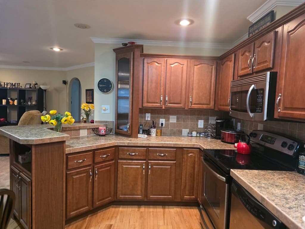 2 Settlers Road, Taunton MA 02780 photo 5