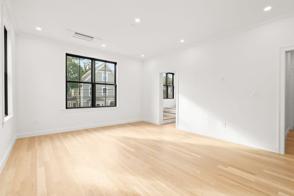 27 Shepard St # 2, Boston MA 02135 photo 13
