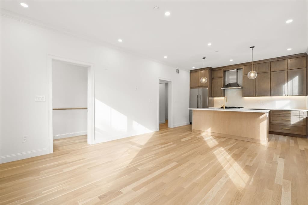 27 Shepard St # 2, Boston MA 02135 photo 9