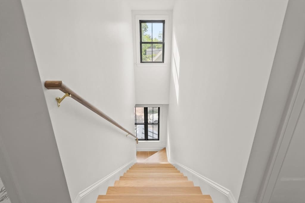 27 Shepard St # 2, Boston MA 02135 photo 24