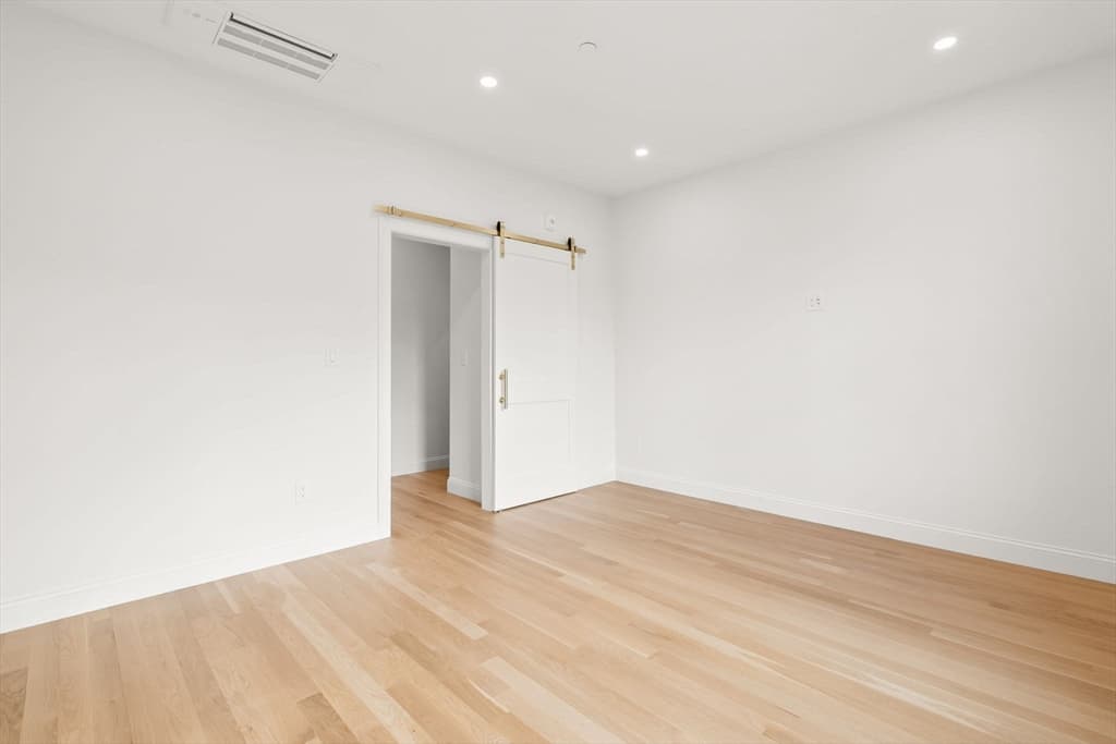 27 Shepard St # 2, Boston MA 02135 photo 19