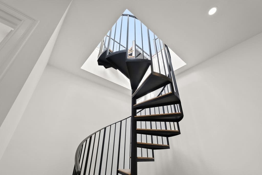 27 Shepard St # 2, Boston MA 02135 photo 39