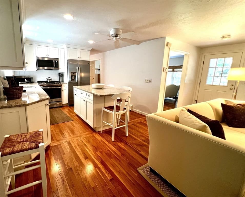 263 Oxford Dr, Barnstable MA 02635 photo 6
