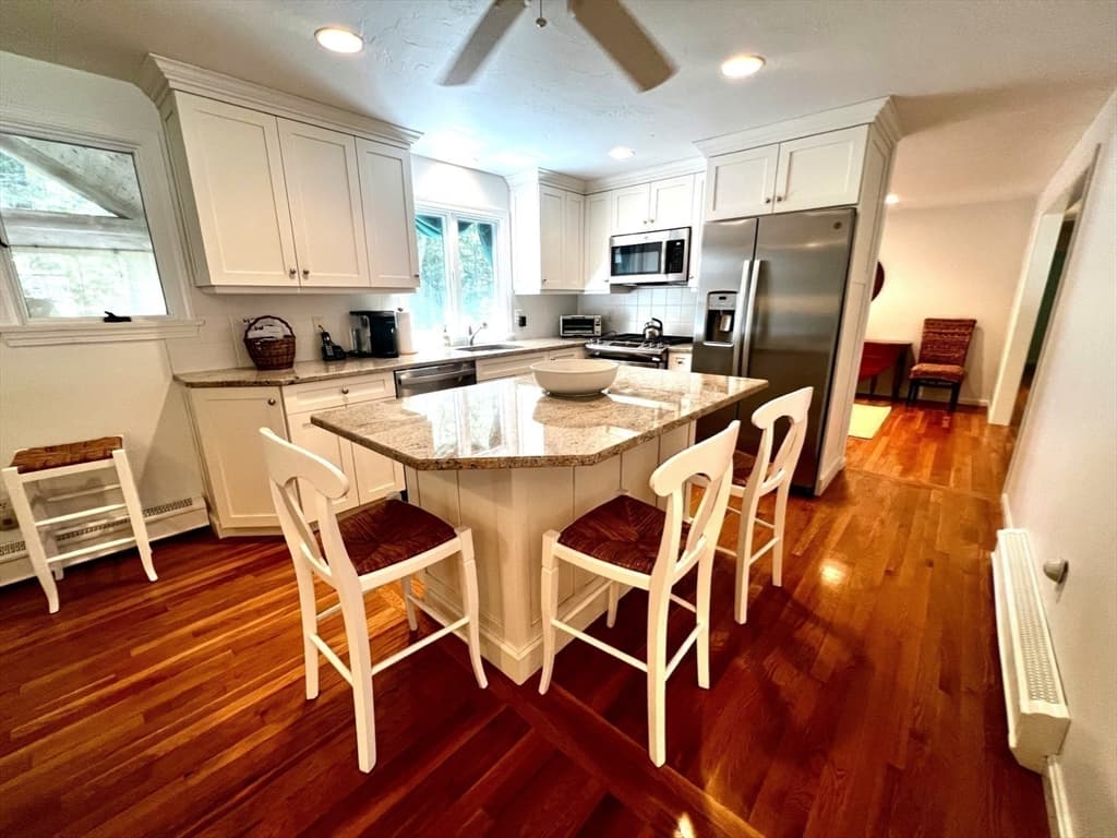 263 Oxford Dr, Barnstable MA 02635 photo 5