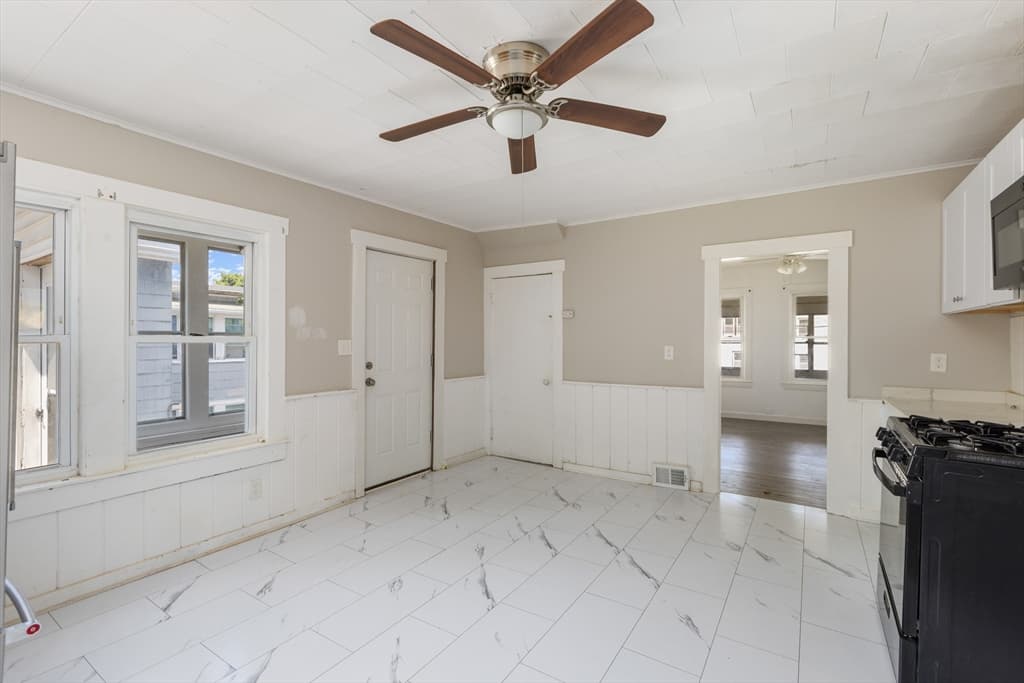 9 Martel St, Fitchburg MA 01420 photo 6