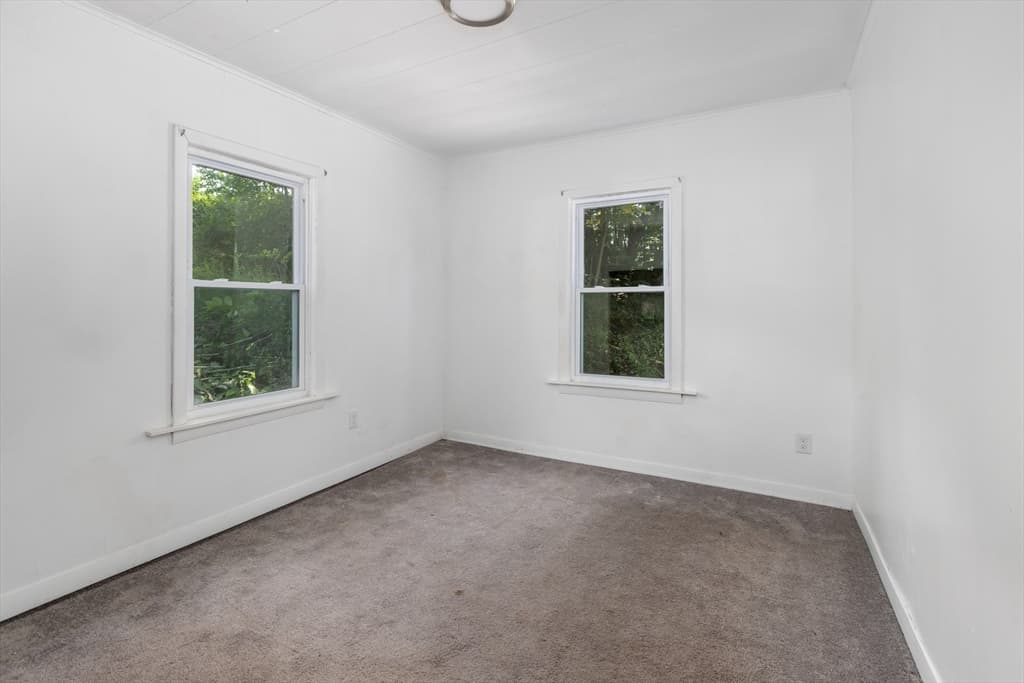 9 Martel St, Fitchburg MA 01420 photo 11