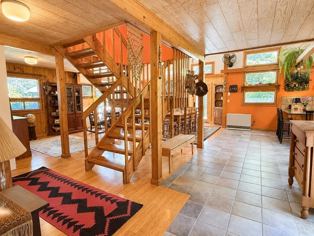 19 Llewellyn Way, Edgartown MA 02539 photo 3