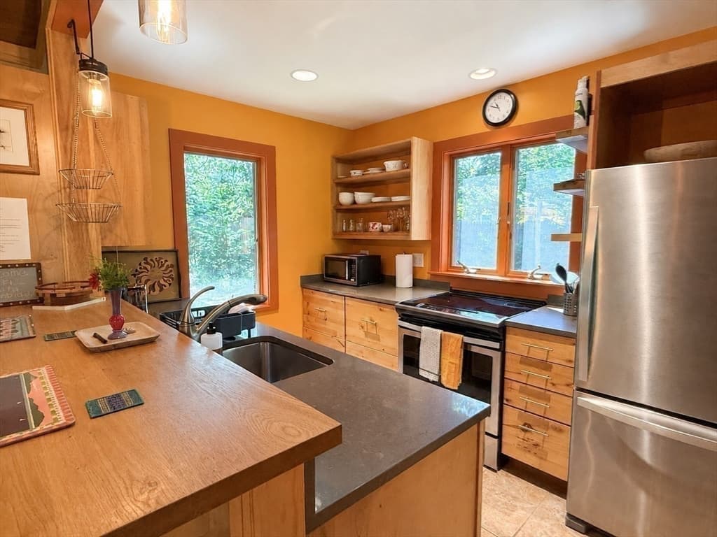 19 Llewellyn Way, Edgartown MA 02539 photo 20