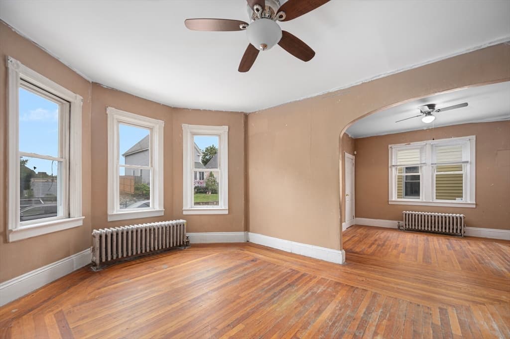 23 Grand St, Providence RI 02907 photo 6