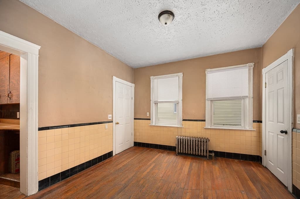23 Grand St, Providence RI 02907 photo 10