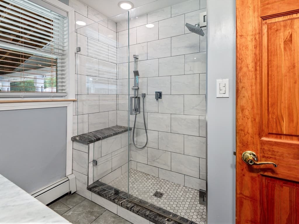 253 Central St, Hudson MA 01749 photo 17