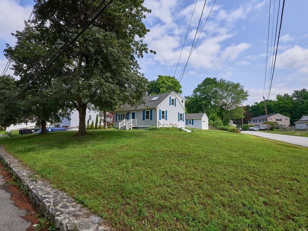 253 Central St, Hudson MA 01749 photo 38