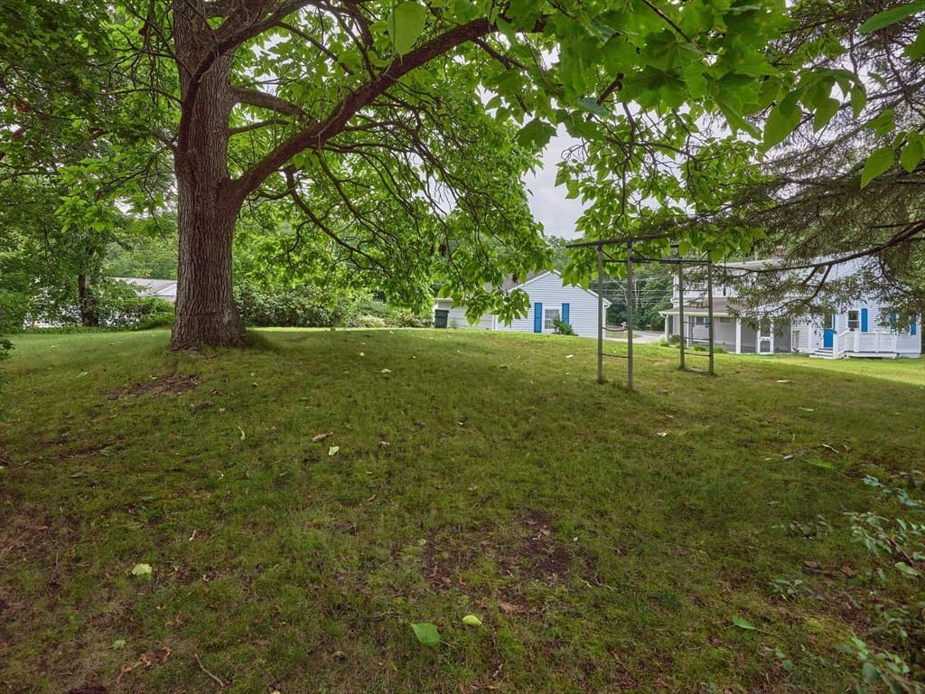 253 Central St, Hudson MA 01749 photo 35
