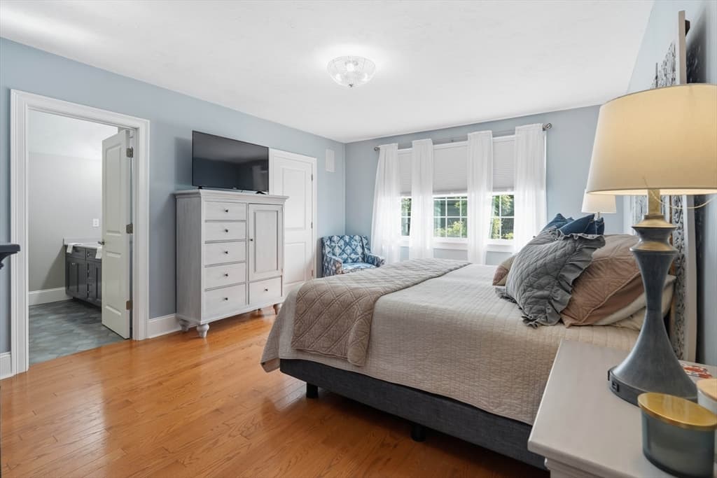 11 Fellowship Cir, Wareham MA 02576 photo 8