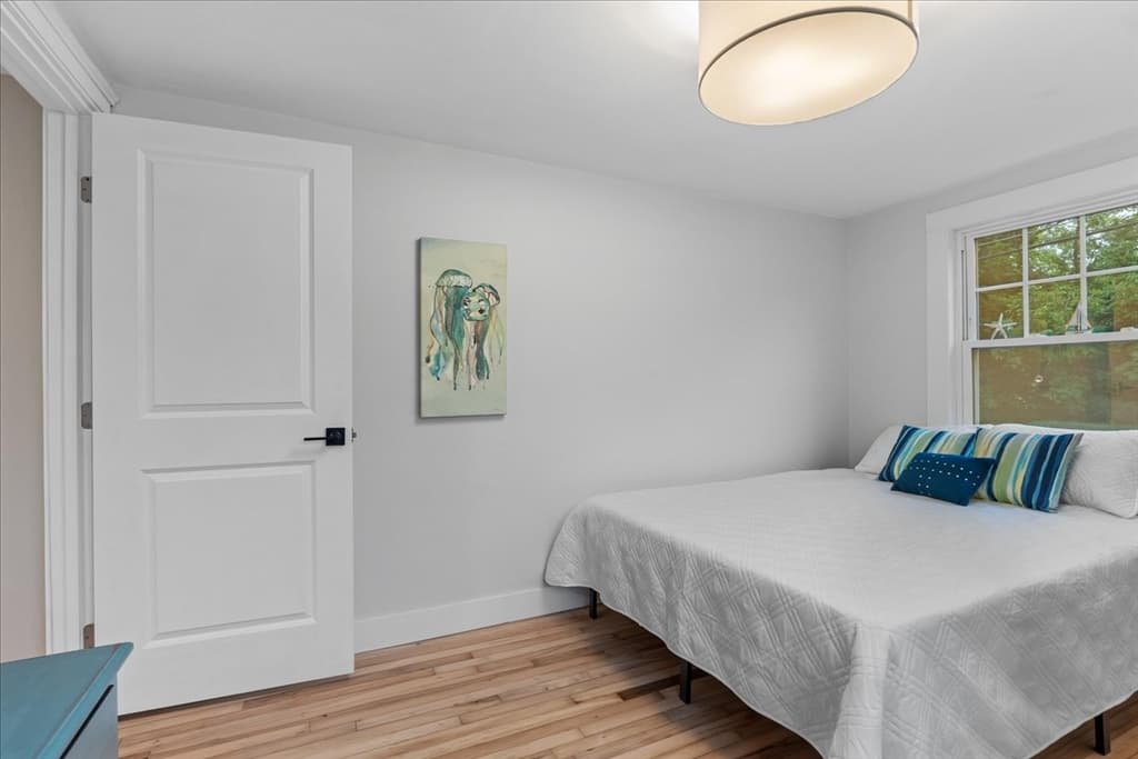 19 Bennett St, Wrentham MA 02093 photo 8