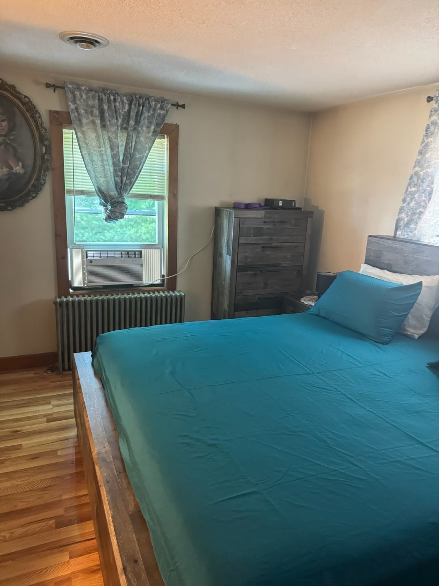 Single Family Residence at 95 Augustine St, Brockton MA 02301, photo 8 of 33