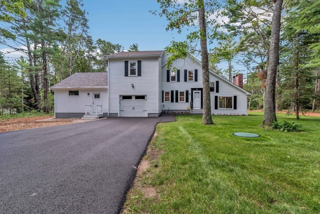 3 Viber Ln, Falmouth MA 02536 photo 2