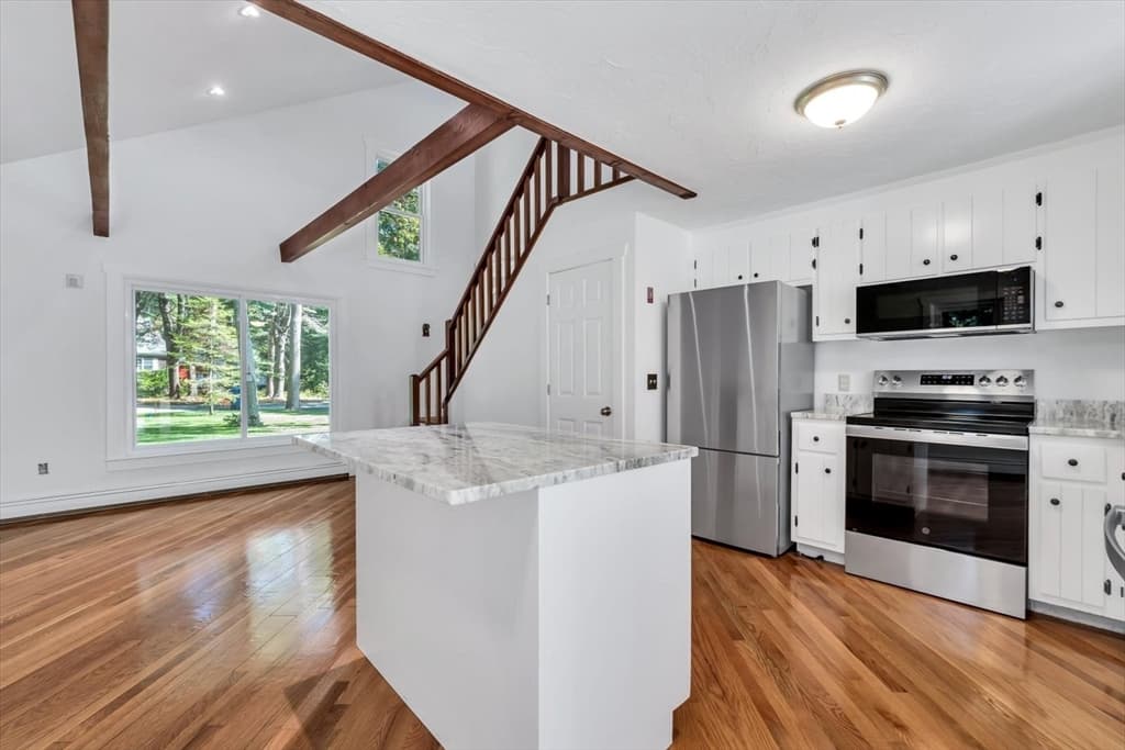 3 Viber Ln, Falmouth MA 02536 photo 12