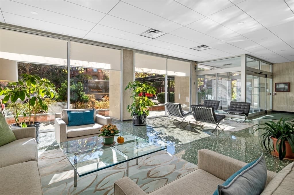 330 Beacon St # 111, Boston MA 02116 photo 18