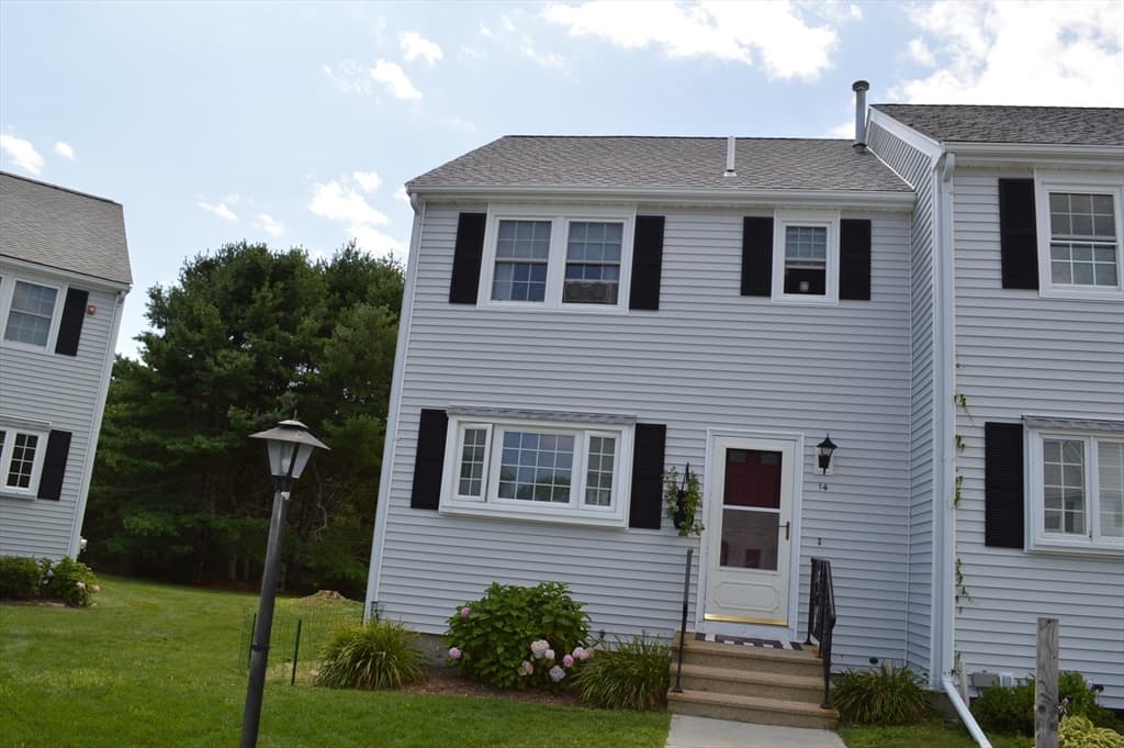 2697 Cranberry Hwy # 14, Wareham MA 02571 photo 2