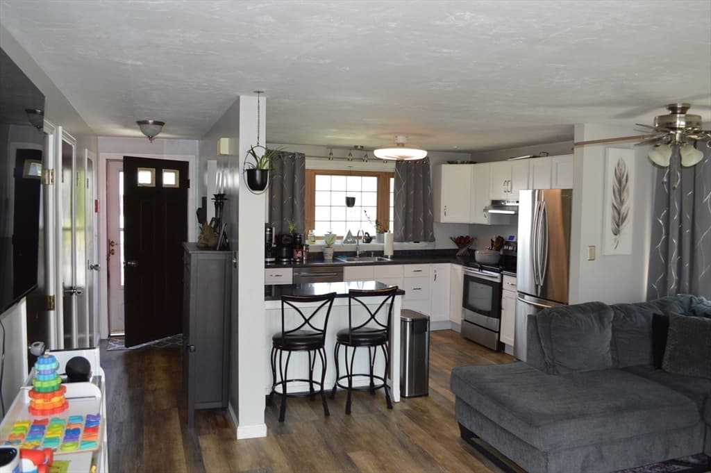 2697 Cranberry Hwy # 14, Wareham MA 02571 photo 16