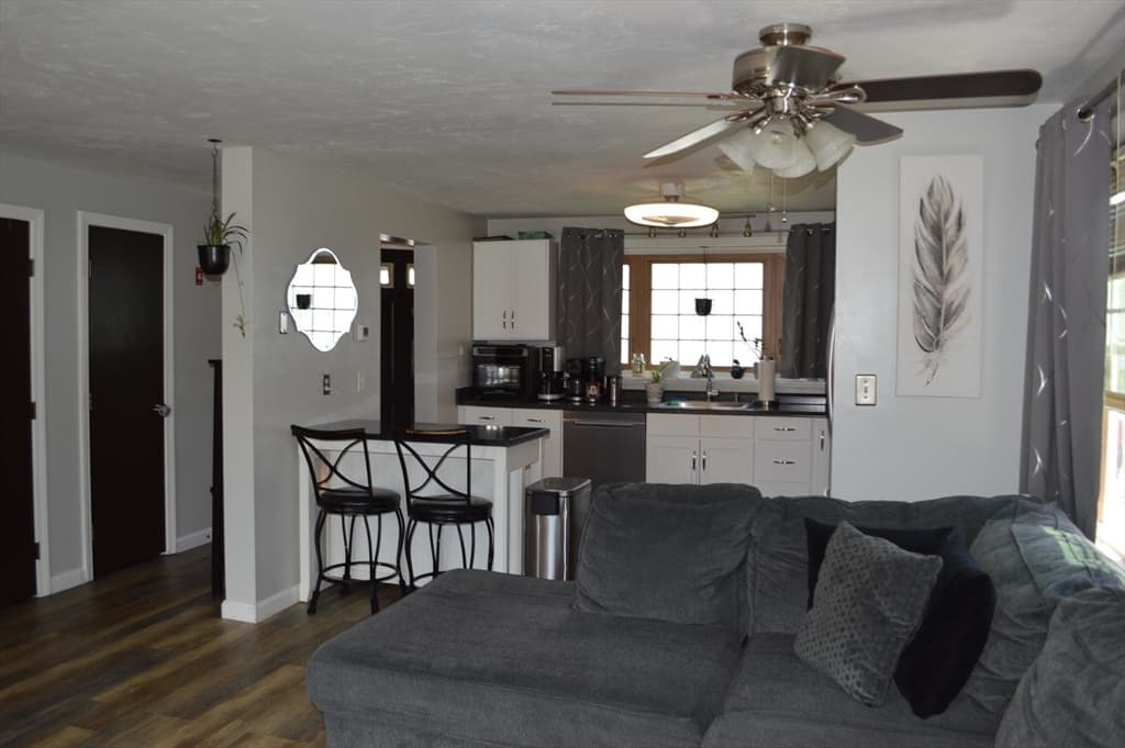 2697 Cranberry Hwy # 14, Wareham MA 02571 photo 12
