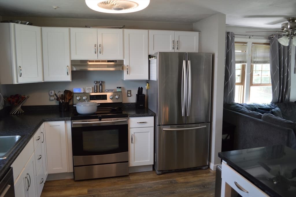 2697 Cranberry Hwy # 14, Wareham MA 02571 photo 8