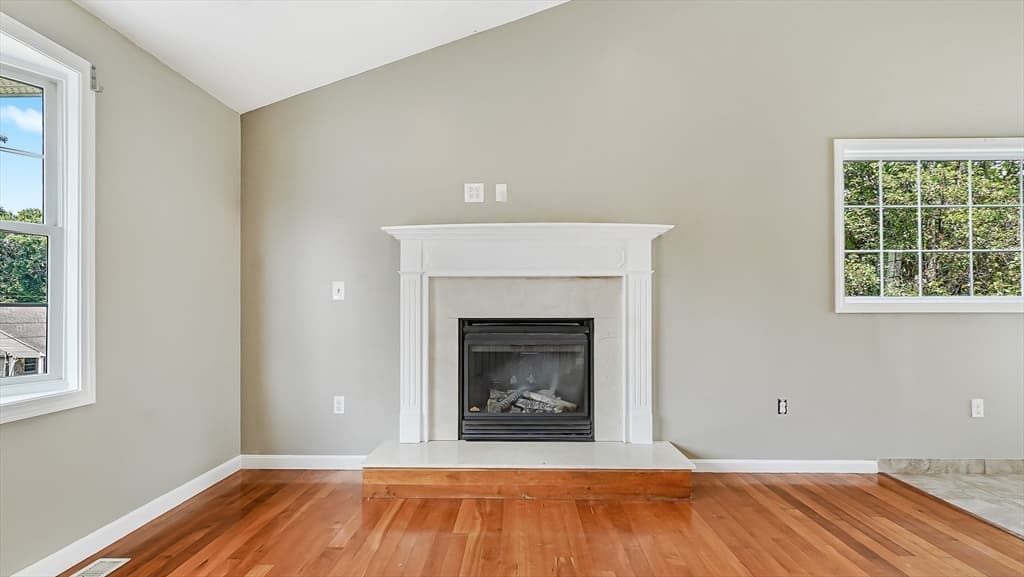 83 Waterman Ave, East Longmeadow MA 01028 photo 6