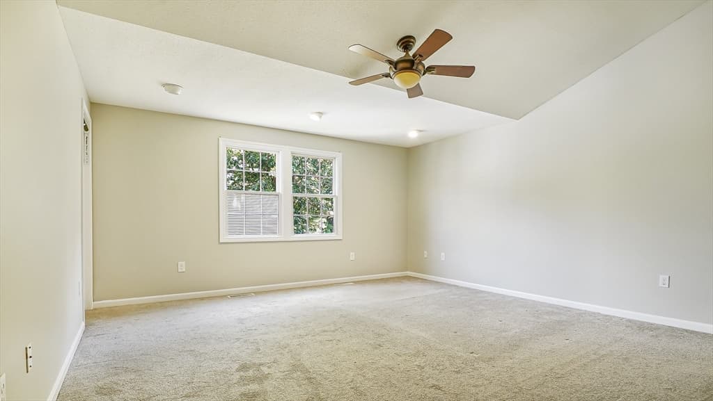 83 Waterman Ave, East Longmeadow MA 01028 photo 16