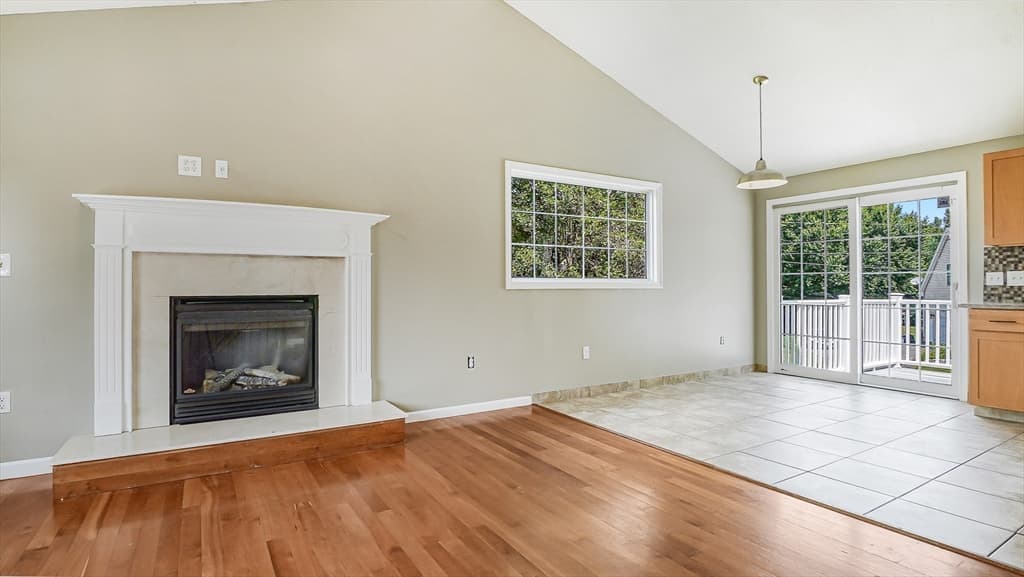 83 Waterman Ave, East Longmeadow MA 01028 photo 9