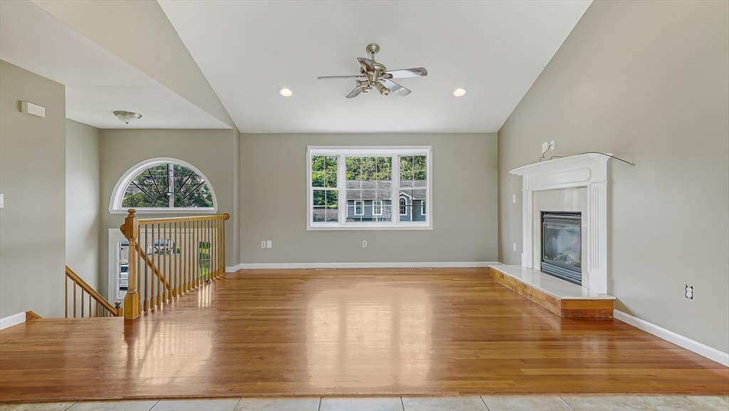 83 Waterman Ave, East Longmeadow MA 01028 photo 4